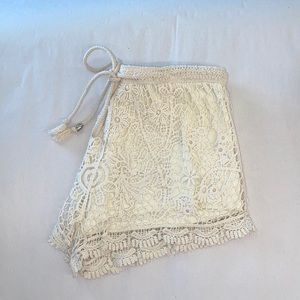 Crochet festival shorts